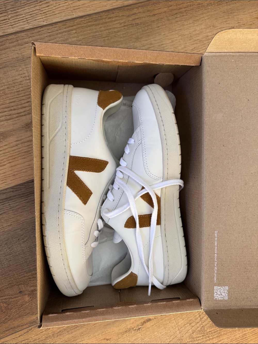 Veja Men’s Sneakers